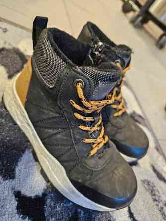 Välikausikengät kokoa 29 Sotkamo