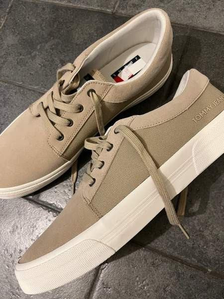 Käyttämättömät Tommy Jeans tennarit kokoa 46 Kuopio – foto 5