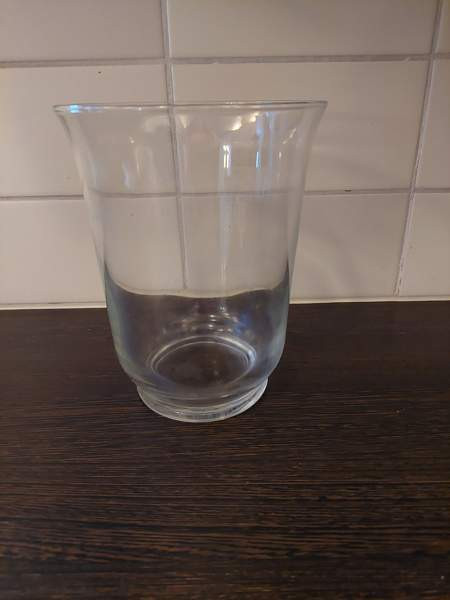 Hurrikaanilasi. Maljakko, lyhty Lahti – foto 1