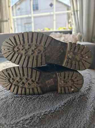 Mustat nilkkurit Parainen