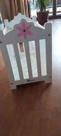 Puinen nukensänky Lohja