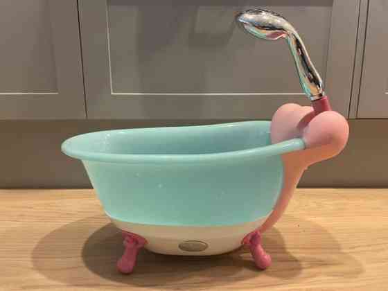 Baby Born nukeille sopiva kylpyamme. Helsinki