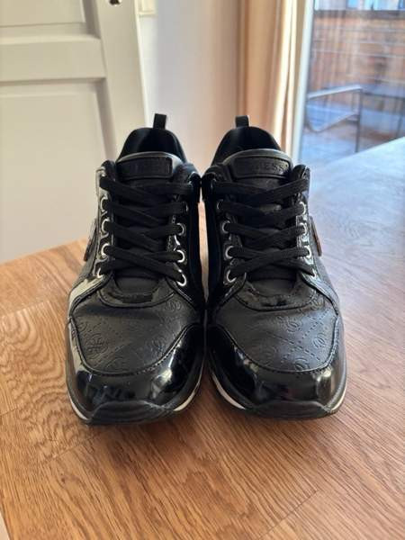 Guess kengät 38 Espoo - photo 2