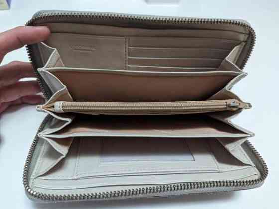 Coccinelle nahkalompakko Espoo