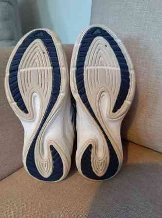 Adidaksen treenikengät 38 2/3 Kempele