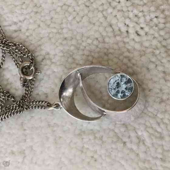 Hopeinen riipus ja ketju Keuruu