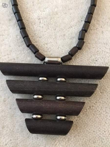 Aarikka musta kaulakoru Keuruu – foto 2
