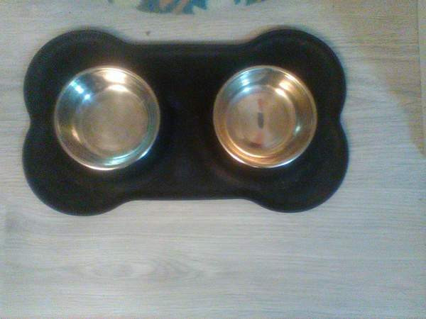 Koiran ruoka kupit 2 kpl / Kissan silikoni alustalla eli ei luista Kiuruvesi - photo 1