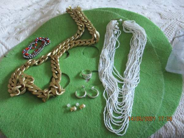 Koruja erilaisia Tampere - photo 1