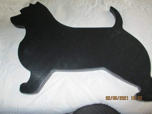 Musta puukoira Tampere – foto 2