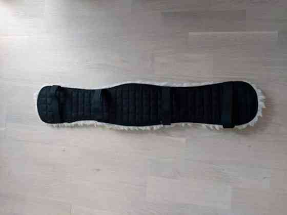 Uusi satulavyön karvapehmuste Helsinki