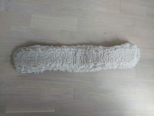 Uusi satulavyön karvapehmuste Helsinki - valokuva 1