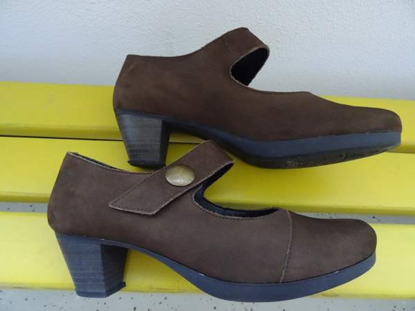 Hirica-merkkiset nahkakengät Helsinki - valokuva 1