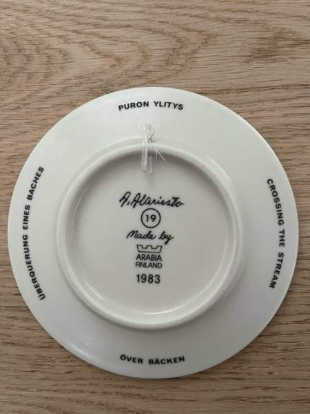 Arabia 1983 lautanen: Puron ylitys Oulu - valokuva 2