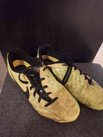 Nike T90 37,5 koko Kaarina