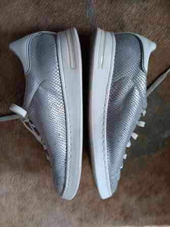 Geox respira hopeiset  tossut tennarit 40/25.5cm Helsinki