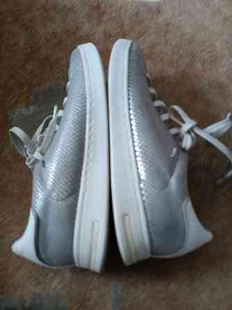 Geox respira hopeiset  tossut tennarit 40/25.5cm Helsinki