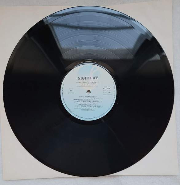 Vinyyli LP Nightlife (kokoelmalevy) Helsinki – foto 4