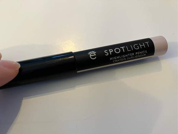 Eyeko Spotlight kulmakarvojen korostuskynä Helsinki - изображение 1