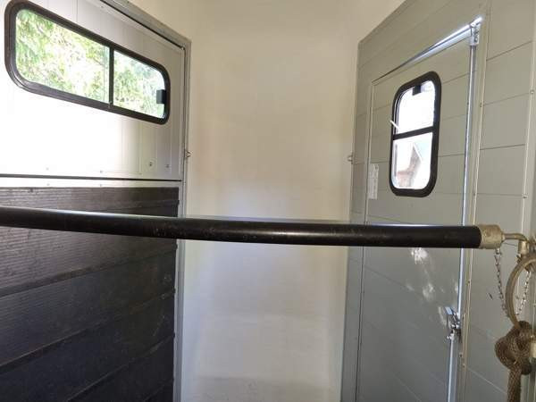 Vuokrataan 1 hevosen Cheval Liberte  ponipuomilla Espoo – foto 2