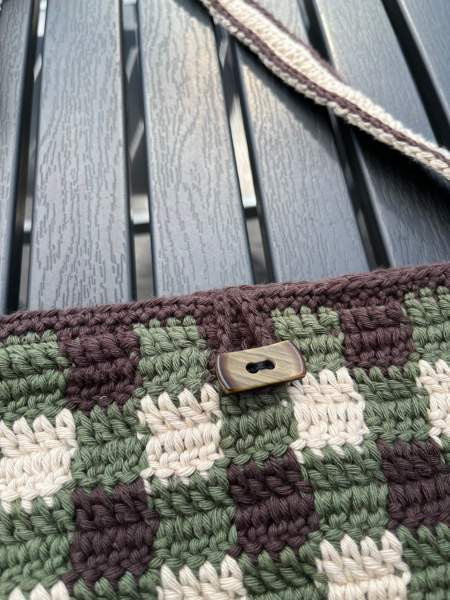 Virkattu olkalaukku Lempaeaelae – foto 5