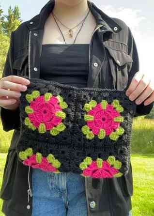 Virkattu olkalaukku Lempäälä