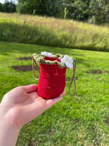 Virkattu tölkinpidike Лемпяаля - изображение 3