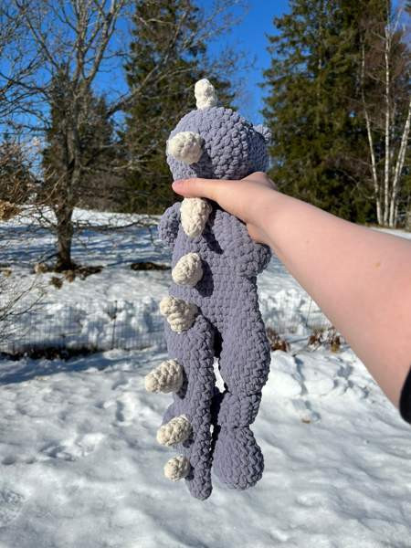 Virkattu dinosaurus Lempaeaelae – foto 3