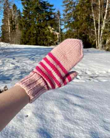 Neulotut tumput Lempaeaelae