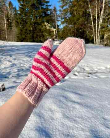 Neulotut tumput Lempaeaelae