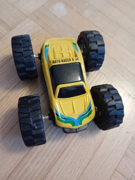 Kaksipuolinen auto Helsinki - изображение 2