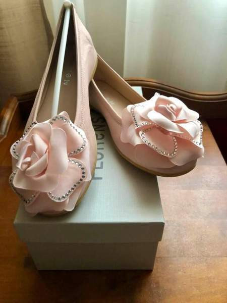 Florens italialaiset kengät tytölle. Koko 35 Helsinki – foto 1