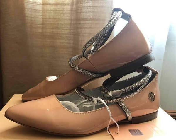 Juhlakengät/ ballerinat Miss Blumarine. Koko 32 Helsinki - изображение 2