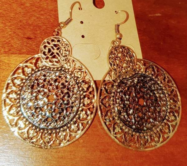 Käyttämättömät isot korvakorut Helsinki - изображение 1