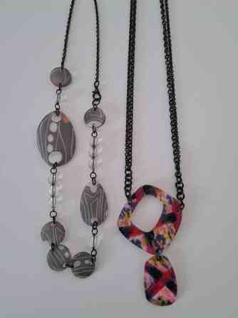 Uniikit kaulakorut 2 kpl Helsinki