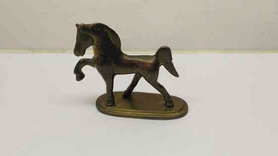 Hevonen figuuri, messinki Mikkeli