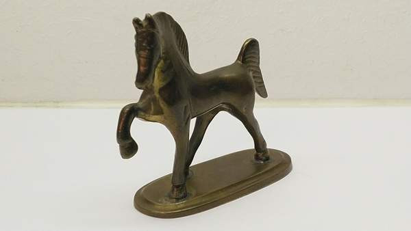 Hevonen figuuri, messinki Mikkeli – foto 3