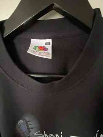 Shania Twain UP! Kiertueen T-paita Kuopio