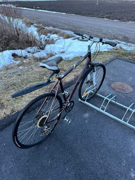 Hybridipyörä Mongoose Crossway 350 Tuusula - valokuva 2