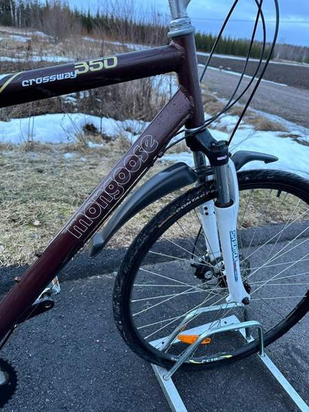 Hybridipyörä Mongoose Crossway 350 Tuusula - valokuva 4