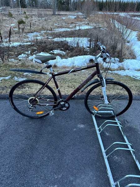 Hybridipyörä Mongoose Crossway 350 Tuusula - valokuva 1