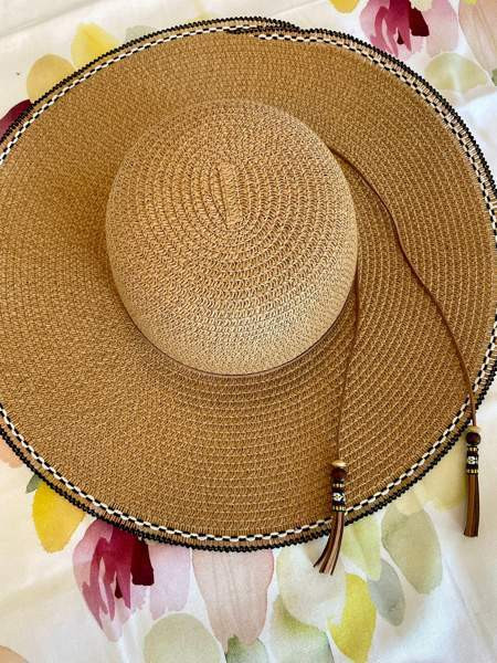 Uusi kesähattu Kouvola – foto 1