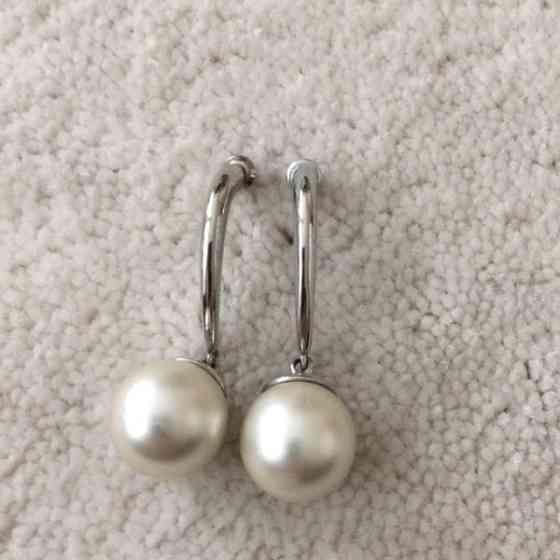 Helmikorvakorut Keuruu