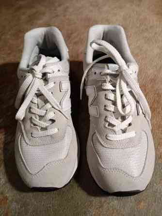 New Balance Classic 574  tossut lenkkarit 40/26cm Helsinki