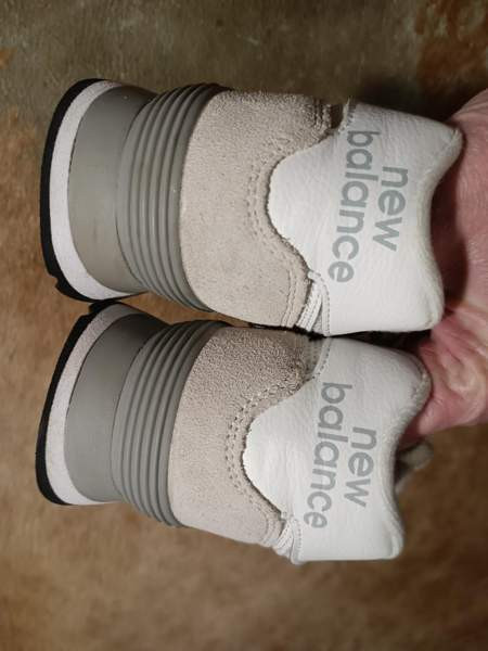 New Balance Classic 574  tossut lenkkarit 40/26cm Helsinki - изображение 2