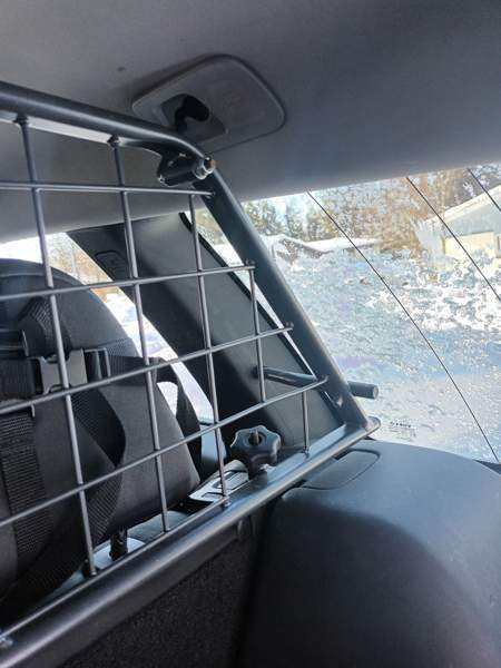 Koiraverkko Travall Volvo v50 Kuusamo - valokuva 1