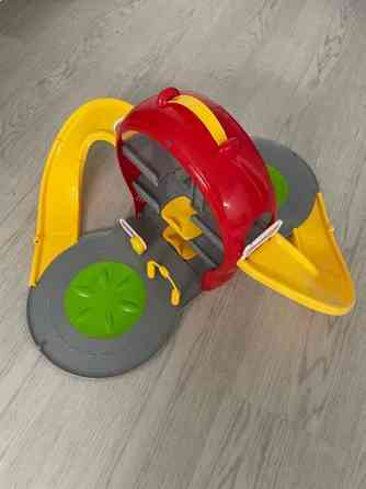 Parkkitalo uusi Lahti