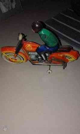 Peltinen moottoripyörä Harjavalta