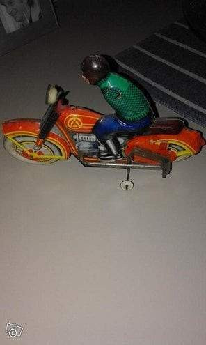 Peltinen moottoripyörä Harjavalta - valokuva 2