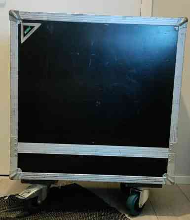 Peavey Classic 50 410 + Holmberg case Oulu